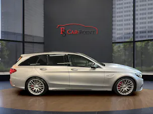 Mercedes-Benz C 63 S AMG Speedshift