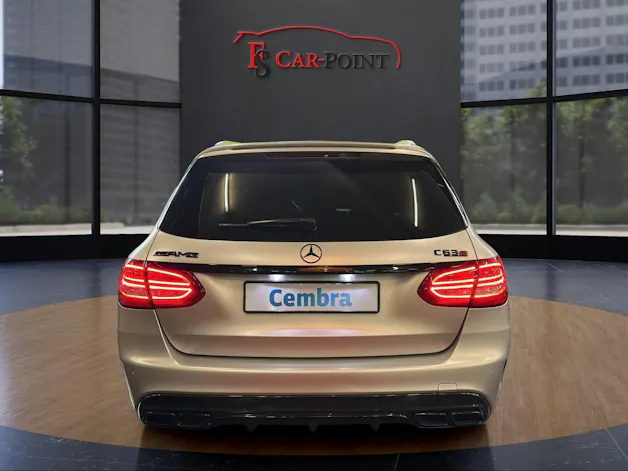 Mercedes-Benz C 63 S AMG Speedshift