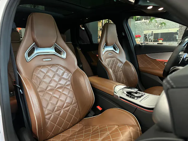 Mercedes-Benz C 63 S AMG Speedshift