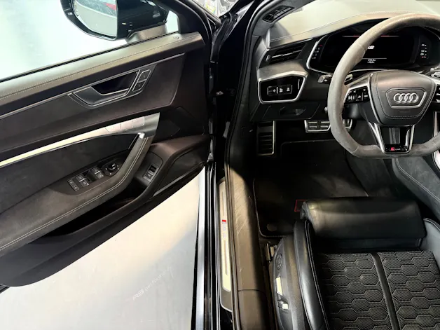 Audi RS6 Avant 4.0 TFSI V8 Performance quattro