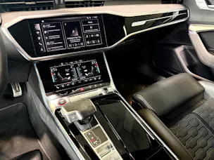 Audi RS6 Avant 4.0 TFSI V8 Performance quattro