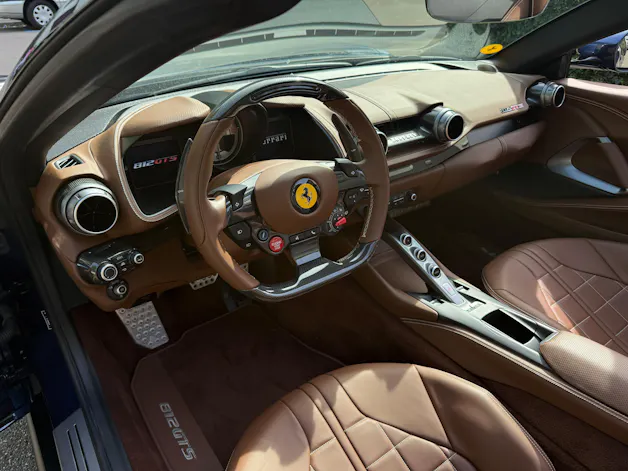 Ferrari 812 GTS