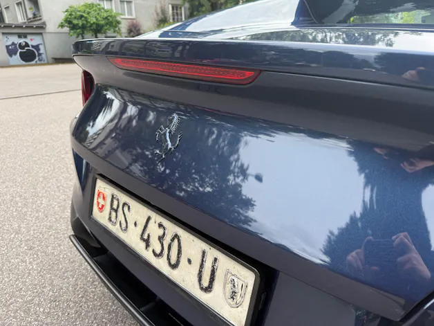 Ferrari 812 GTS