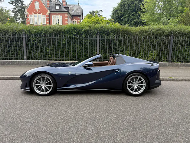 Ferrari 812 GTS