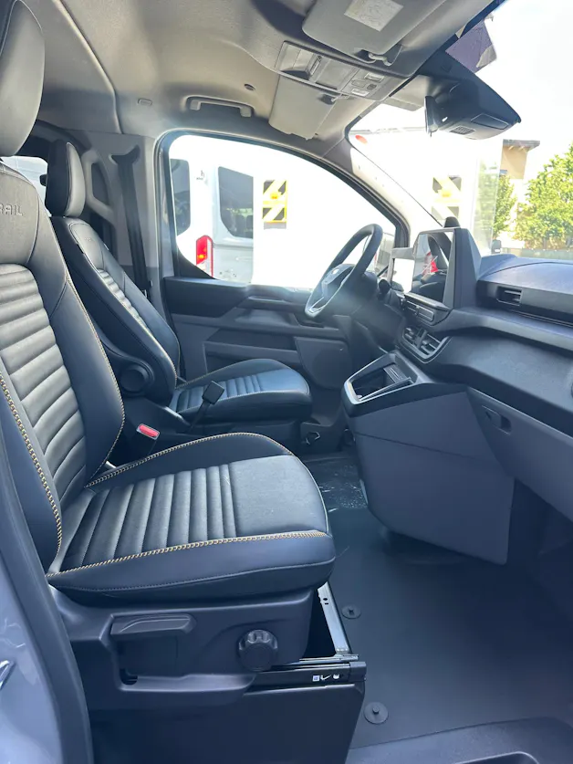 Ford Transit C combi 320 L1 2.0 Eco Trail/170CV/Aut.4x4