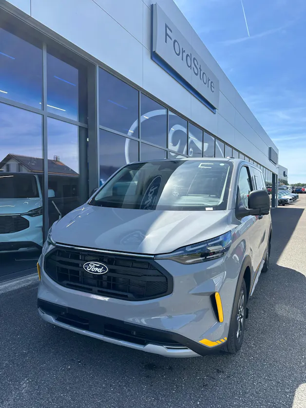 Ford Transit C combi 320 L1 2.0 Eco Trail/170CV/Aut.4x4
