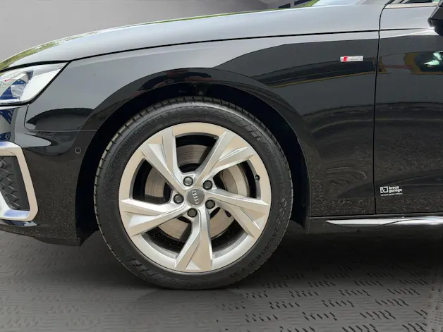 Audi A4 Avant 45 TFSI S line S-tronic quattro