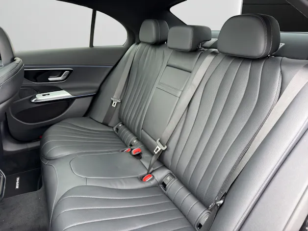 Mercedes-Benz E 300 e 4Matic 9G-Tronic