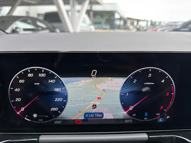 Mercedes-Benz GLA 220d 4Matic 8G-DCTSwiss Star
