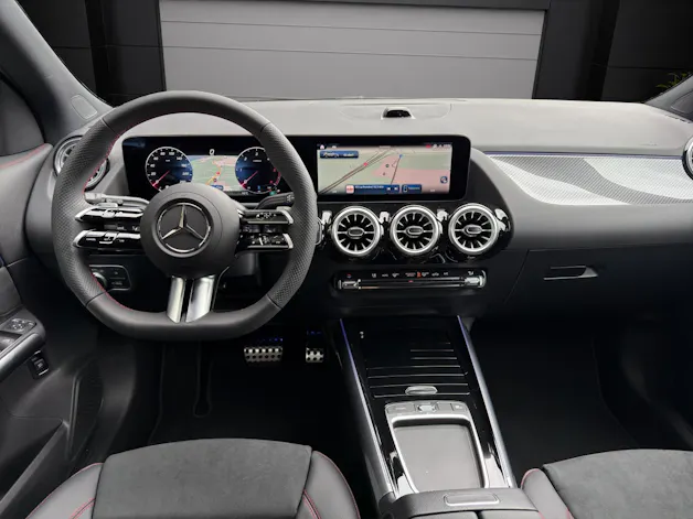 Mercedes-Benz GLA 220d 4Matic 8G-DCTSwiss Star