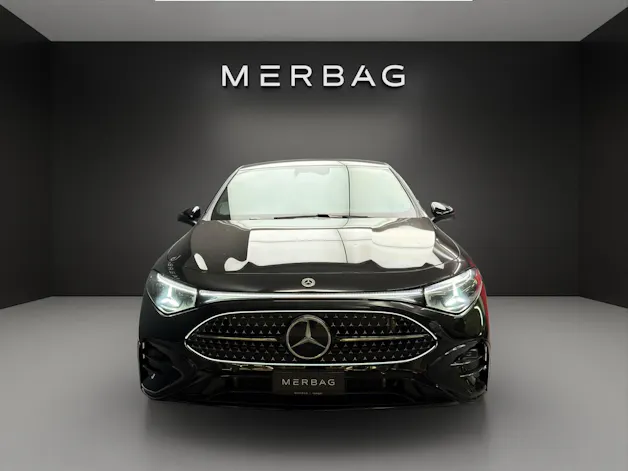 Mercedes-Benz CLA 220 4MATIC