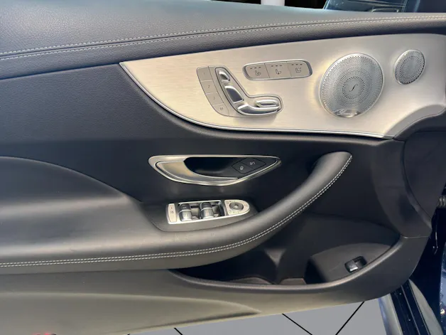 Mercedes-Benz E 400 Cabriolet AMG Line 4 Matic 9G-Tronic