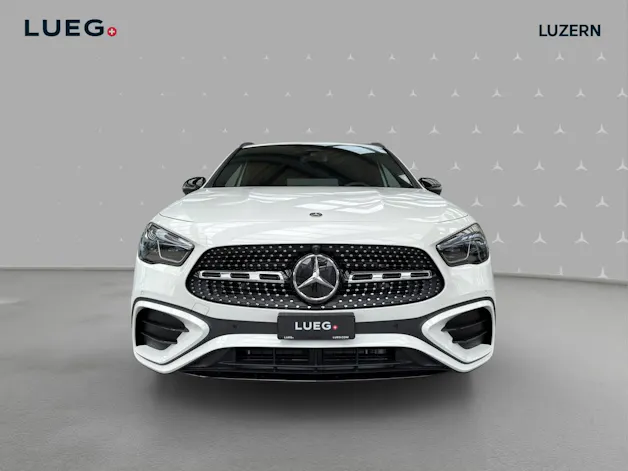 Mercedes-Benz GLA 200 Night Star 7G-DCT