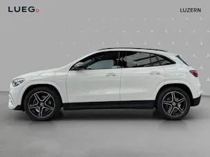 Mercedes-Benz GLA 200 Night Star 7G-DCT