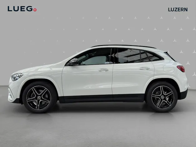 Mercedes-Benz GLA 200 Night Star 7G-DCT
