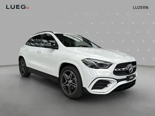 Mercedes-Benz GLA 200 Night Star 7G-DCT
