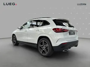 Mercedes-Benz GLA 200 Night Star 7G-DCT