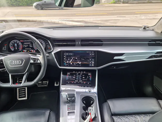 Audi A6 Avant 55 TFSI Sport quattro S-tronic