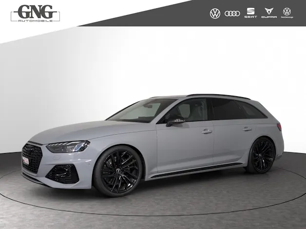 Audi RS4 Avant quattro tiptronic