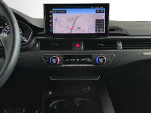 Audi RS4 Avant quattro tiptronic