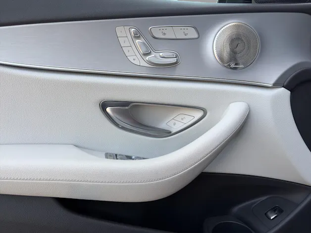 Mercedes-Benz E 300 de 4M AMG Line