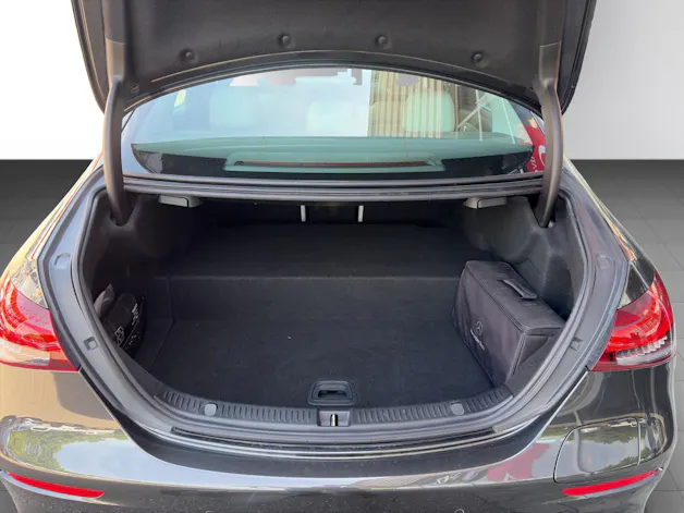 Mercedes-Benz E 300 de 4M AMG Line