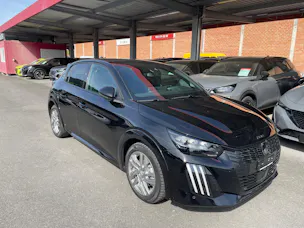 Peugeot 208 1.2 MHEV 145 GT