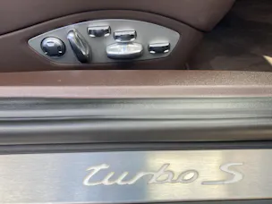 PORSCHE 911 Coupé 3.8 Turbo S PDK