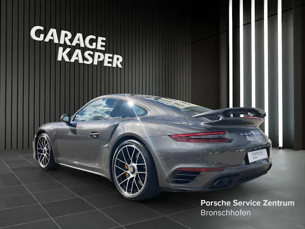 Porsche 911 Turbo S