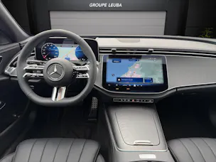 Mercedes-Benz E 300 e 4Matic EQ Hybrid 9G-Tronic