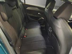 PEUGEOT 308 1.2 HEV 136 GT