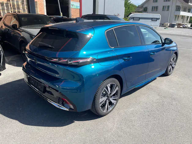 Peugeot 308 1.2 HEV 136 GT