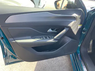 Peugeot 308 1.2 HEV 136 GT