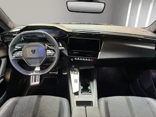 PEUGEOT 308 1.2 HEV 136 GT