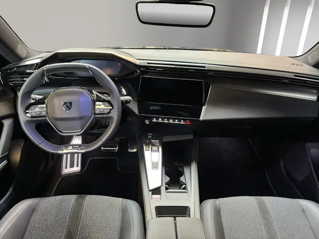 PEUGEOT 308 1.2 HEV 136 GT