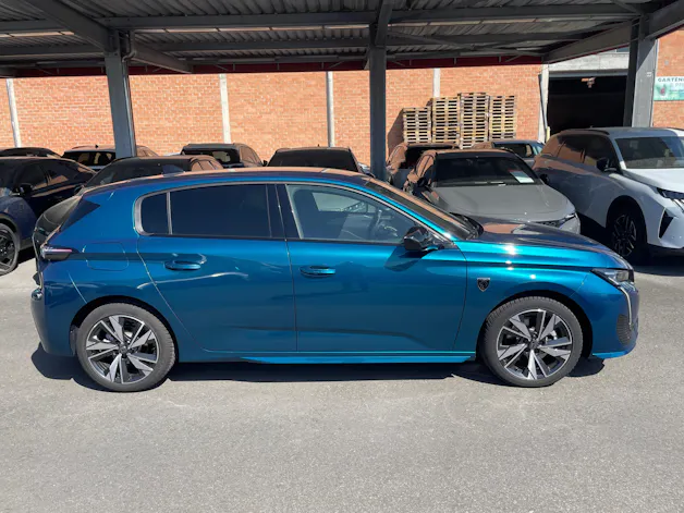 Peugeot 308 1.2 HEV 136 GT