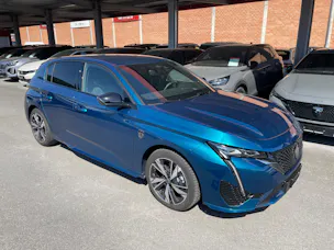 Peugeot 308 1.2 HEV 136 GT