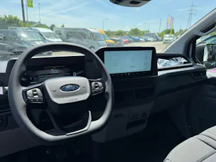 Ford Transit Custom Van PHEV 320 L1H1 Trend Automat