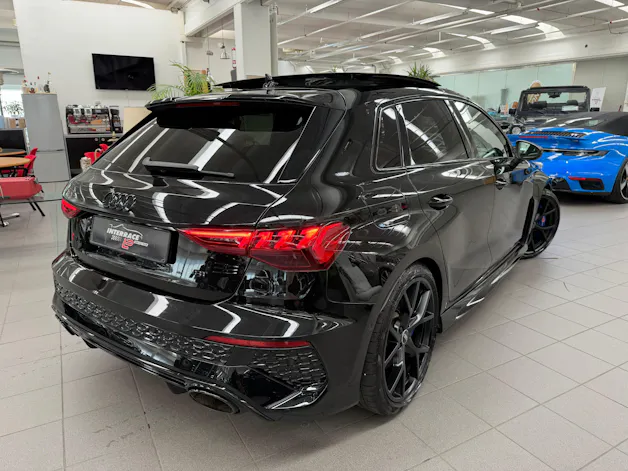 Audi RS3 Sportback 2.5 TSI quattro S-tronic ABT