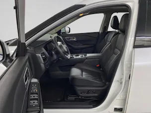 Nissan X-Trail 1.5 VC-T e-Power 4WD 7 Sitze Tekna+
