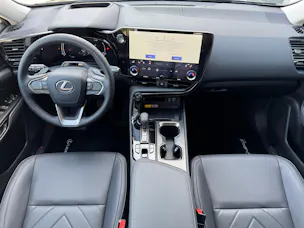 Lexus NX 450h+ E-FOUR Comfort