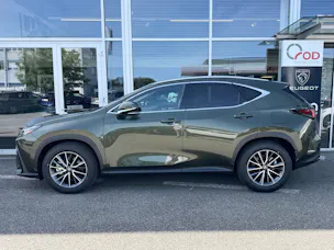 Lexus NX 450h+ E-FOUR Comfort