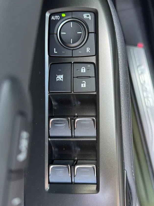 Lexus NX 450h+ E-FOUR Comfort