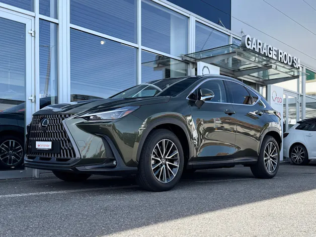 Lexus NX 450h+ E-FOUR Comfort