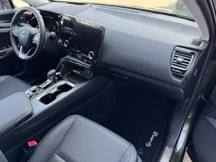 Lexus NX 450h+ E-FOUR Comfort