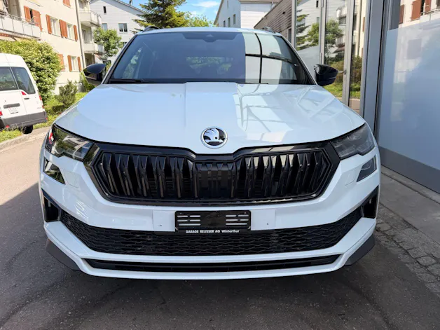 Škoda Karoq Sportline 4x4 *** PANORAMADACH & VIELES MEHR !!! ***