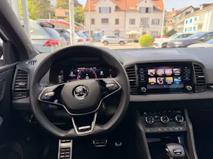 Škoda Karoq Sportline 4x4 *** PANORAMADACH & VIELES MEHR !!! ***