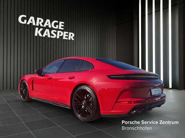 Porsche Panamera GTS