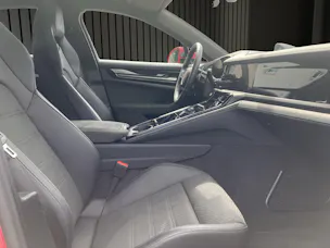 PORSCHE Panamera GTS