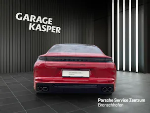 PORSCHE Panamera GTS